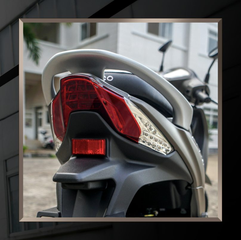 den-hau-xe-kymco-candy