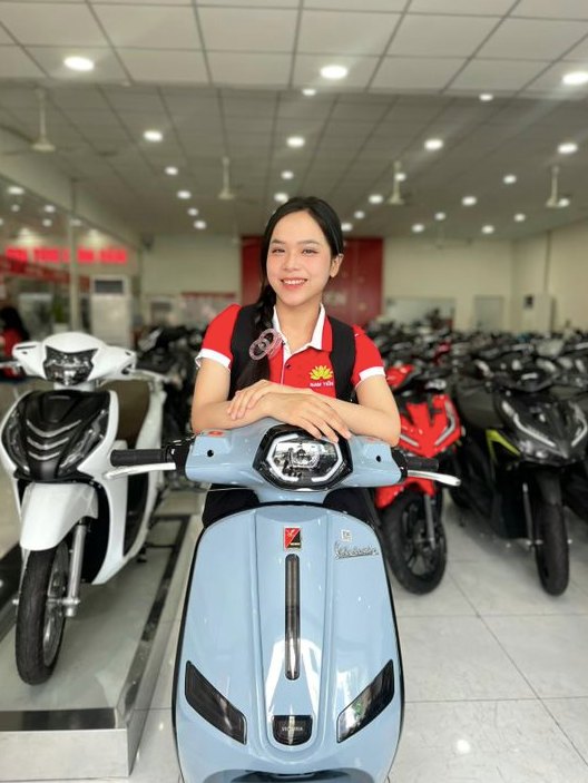 gia-xe-may-dien-vespa